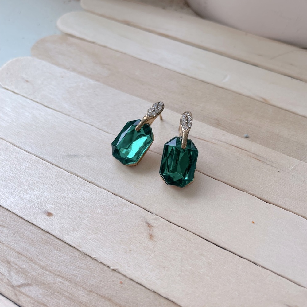 (SOLD ON MERCARI) Vintage Green cz emerald cut earrings